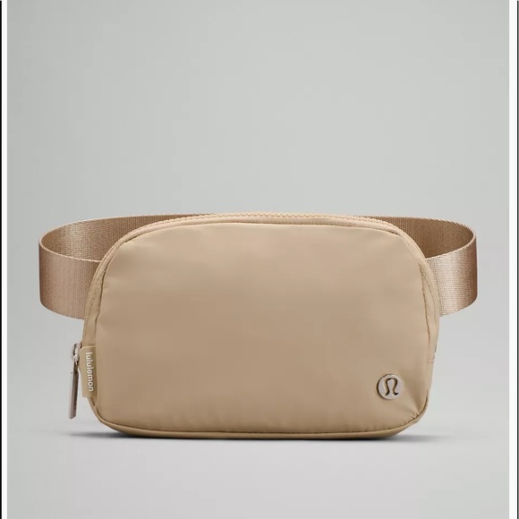 lululemon athletica Accessories - LULULEMON EVERYWHERE BELT BAG IN TRENCH🔥🔥🔥